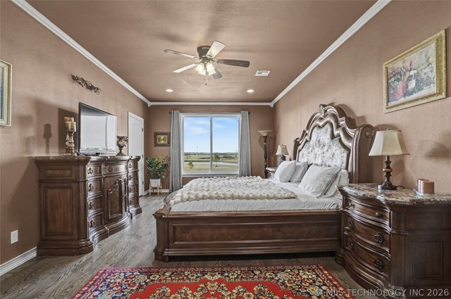 4011 E 201st Street S, Mounds, OK 74047