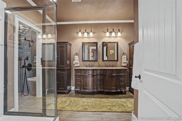 4011 E 201st Street S, Mounds, OK 74047