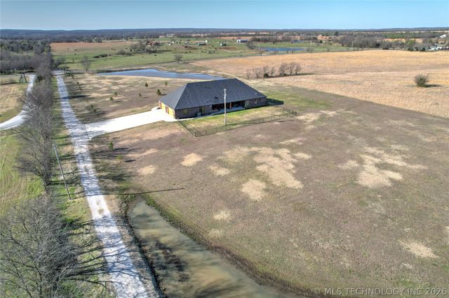 4011 E 201st Street S, Mounds, OK 74047