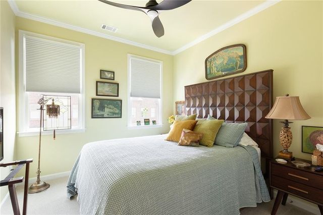535 Canton Walk, Roswell, GA 30075