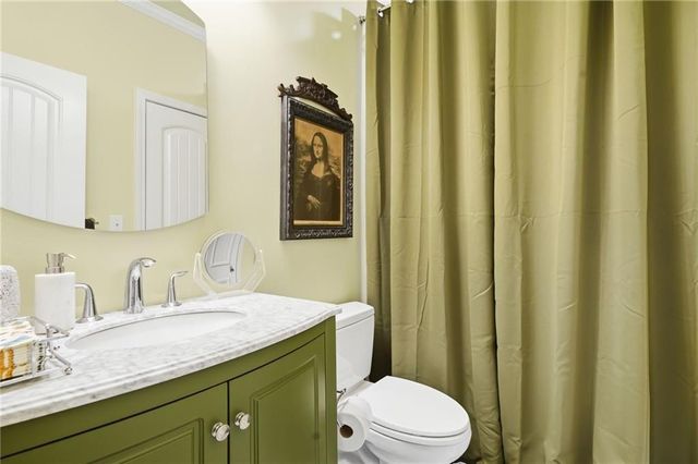 535 Canton Walk, Roswell, GA 30075