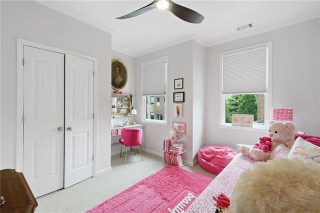 535 Canton Walk, Roswell, GA 30075
