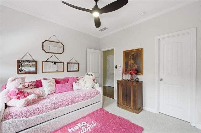 535 Canton Walk, Roswell, GA 30075
