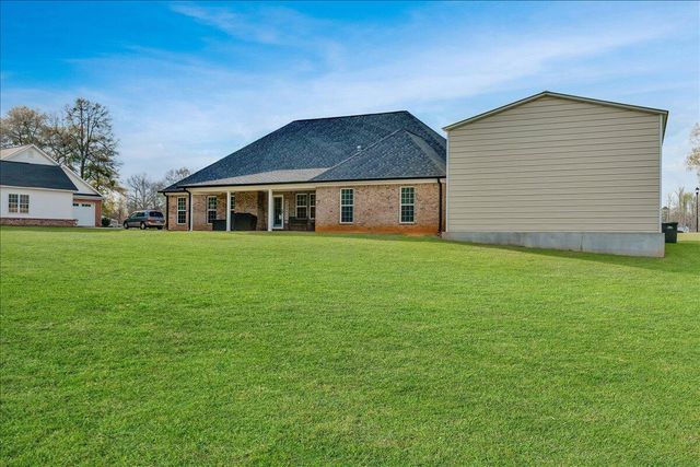 3406 Walker Creek Road, Hephzibah, GA 30815