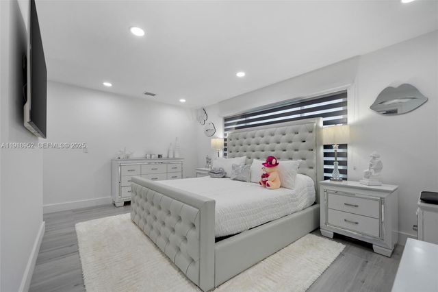 850 SW 31st Ave, Fort Lauderdale, FL 33312