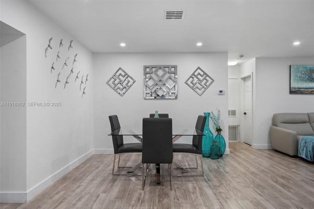 850 SW 31st Ave, Fort Lauderdale, FL 33312