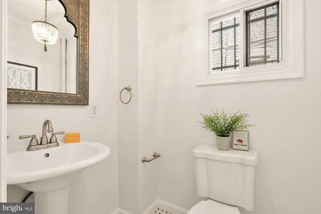 1257 MORSE STREET, Washington, DC 20002
