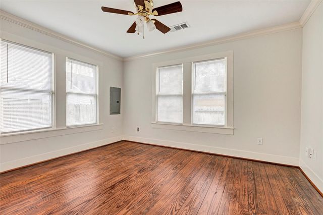 404 E 29th Street, Houston, TX 77008