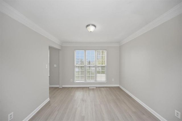 2370 Burdett Ridge, Atlanta, GA 30349