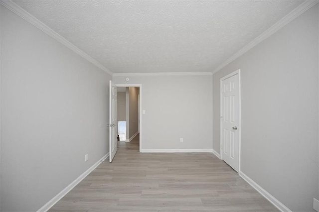 2370 Burdett Ridge, Atlanta, GA 30349