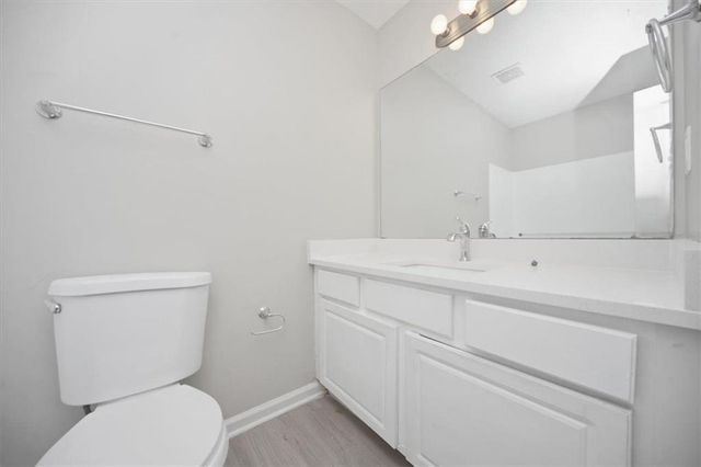 2370 Burdett Ridge, Atlanta, GA 30349