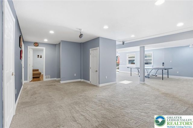 6285 Whitetail Drive, Upper Saucon Twp, PA 18036