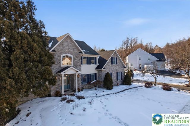 6285 Whitetail Drive, Upper Saucon Twp, PA 18036