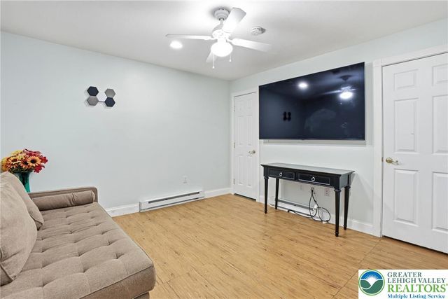 6285 Whitetail Drive, Upper Saucon Twp, PA 18036