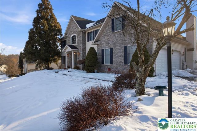 6285 Whitetail Drive, Upper Saucon Twp, PA 18036
