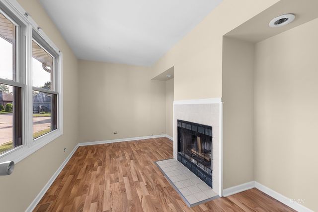 111 E Magnolia Street, Arlington Heights, IL 60005