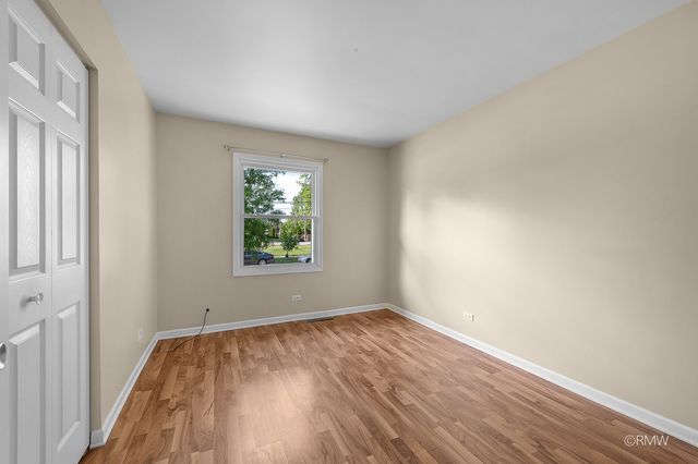 111 E Magnolia Street, Arlington Heights, IL 60005