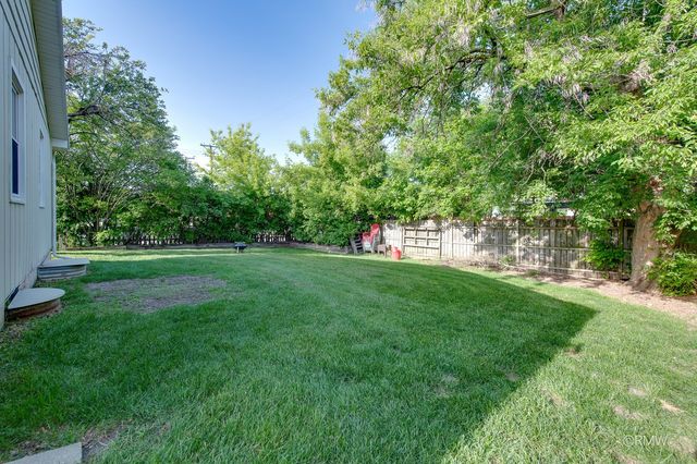 111 E Magnolia Street, Arlington Heights, IL 60005