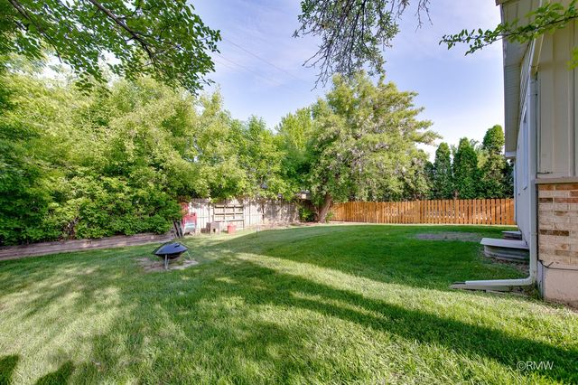 111 E Magnolia Street, Arlington Heights, IL 60005