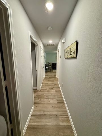 3702 Ranchview Drive, Granbury, TX 76049