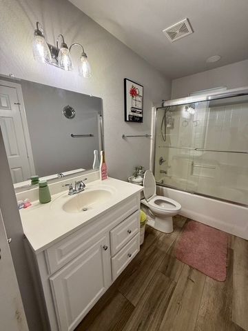 3702 Ranchview Drive, Granbury, TX 76049