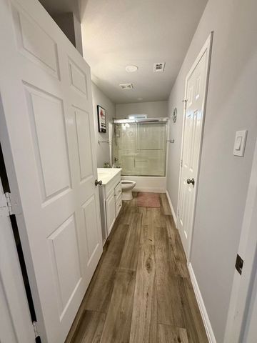 3702 Ranchview Drive, Granbury, TX 76049