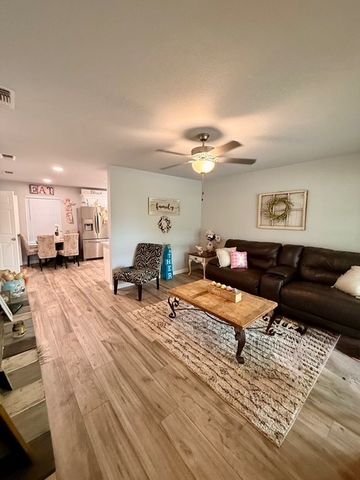 3702 Ranchview Drive, Granbury, TX 76049