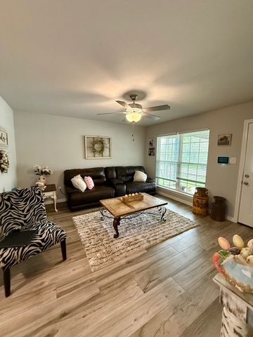 3702 Ranchview Drive, Granbury, TX 76049