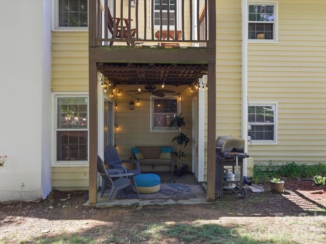 3304 Selwyn Farms Lane 3, Charlotte, NC 28209