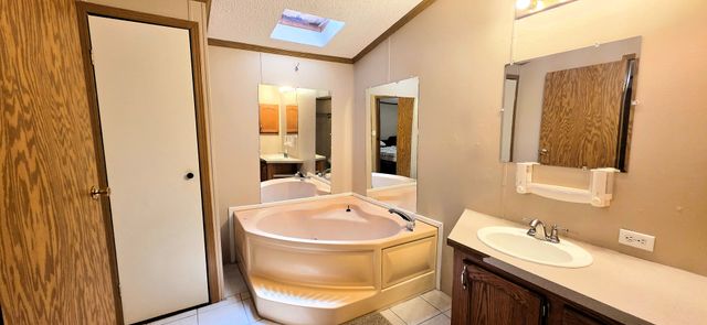 8 Berry Lane, Bourbonnais, IL 60914