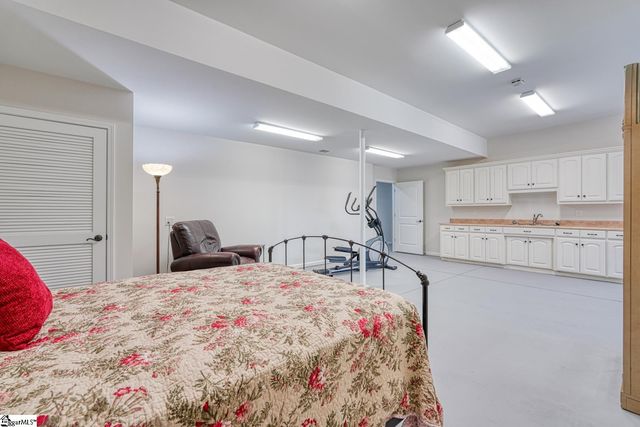 111 Quitman Pointe, Chesnee, SC 29323