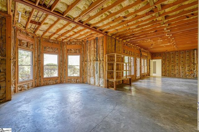 111 Quitman Pointe, Chesnee, SC 29323