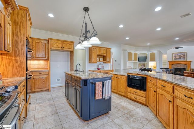 111 Quitman Pointe, Chesnee, SC 29323