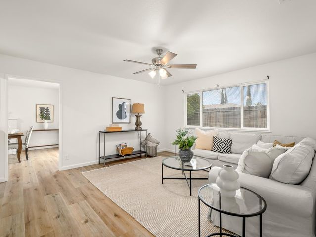 4557 N Sequoia Drive, Fresno, CA 93705