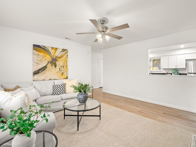 4557 N Sequoia Drive, Fresno, CA 93705