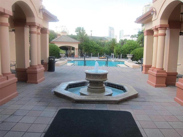 609 ISLAND PLACE WAY 609, Tampa, FL 33602