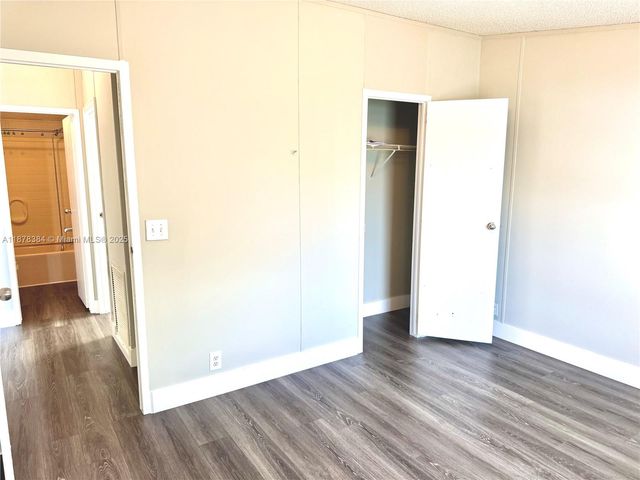 220 NE 12th Ave 114, Homestead, FL 33030