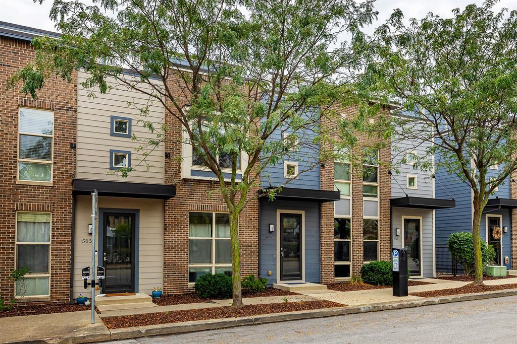 214 Watson Powell Jr Way 505, Des Moines, IA 50309