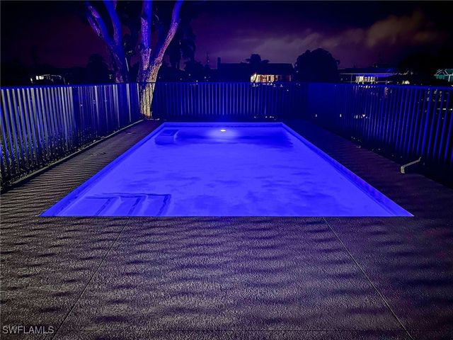 1401 SE 36th TER, Cape Coral, FL 33904