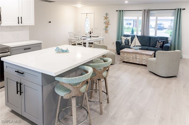 1401 SE 36th TER, Cape Coral, FL 33904