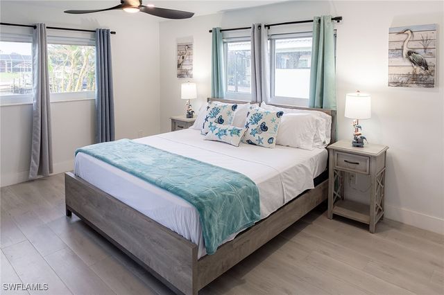 1401 SE 36th TER, Cape Coral, FL 33904