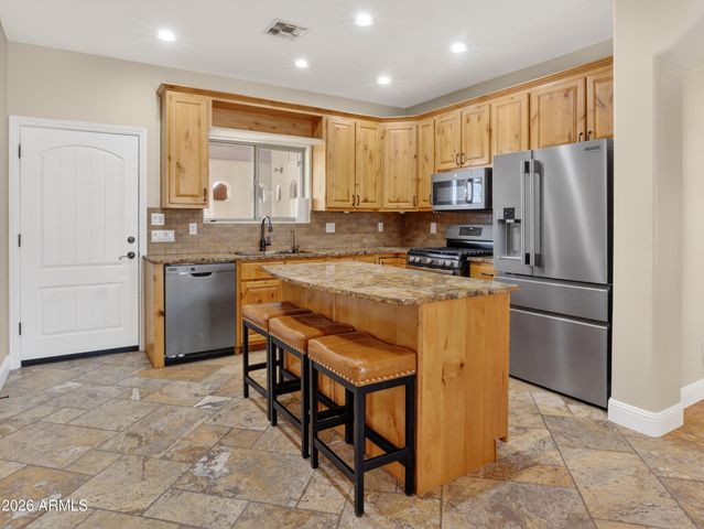 31829 N PAMELA Drive, San Tan Valley, AZ 85144