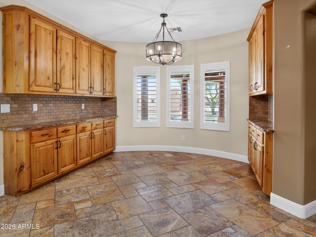 31829 N PAMELA Drive, San Tan Valley, AZ 85144