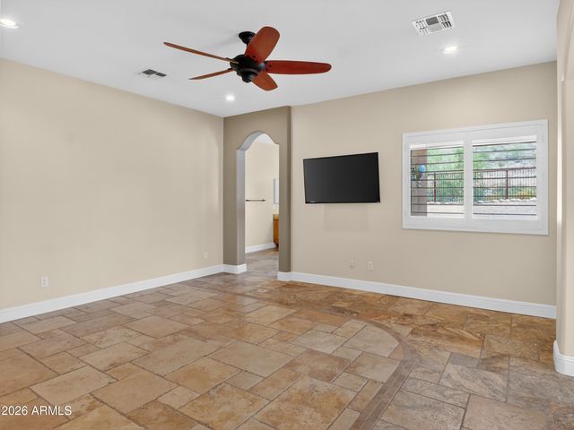 31829 N PAMELA Drive, San Tan Valley, AZ 85144