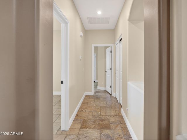 31829 N PAMELA Drive, San Tan Valley, AZ 85144