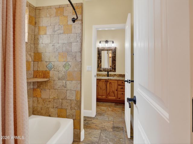 31829 N PAMELA Drive, San Tan Valley, AZ 85144