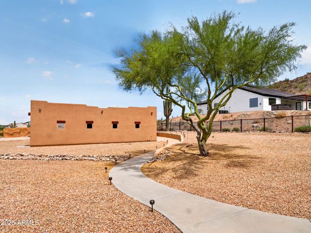 31829 N PAMELA Drive, San Tan Valley, AZ 85144