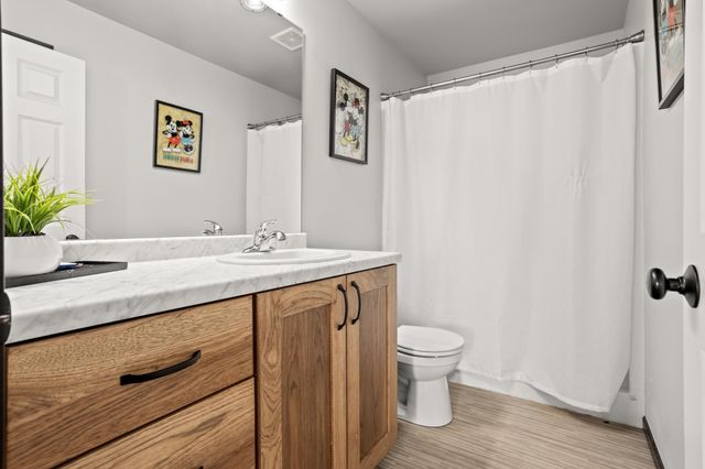 1308 Commander Drive W, West Fargo, ND 58078