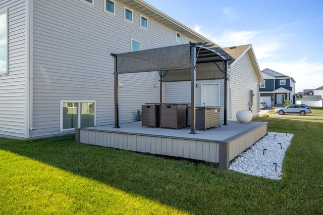 1308 Commander Drive W, West Fargo, ND 58078