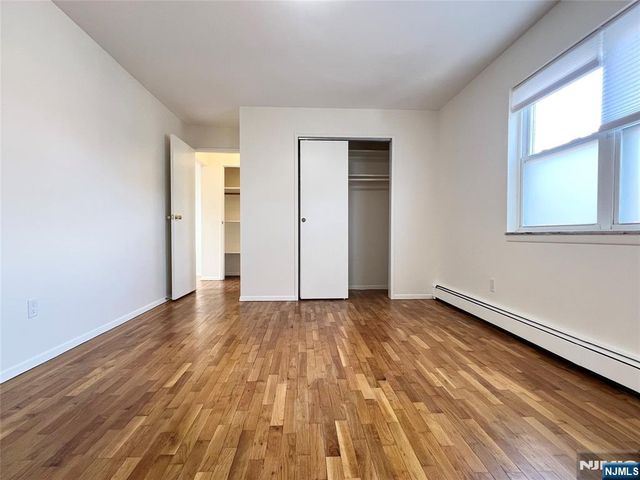 87 W Central Boulevard 5, Palisades Park, NJ 07650